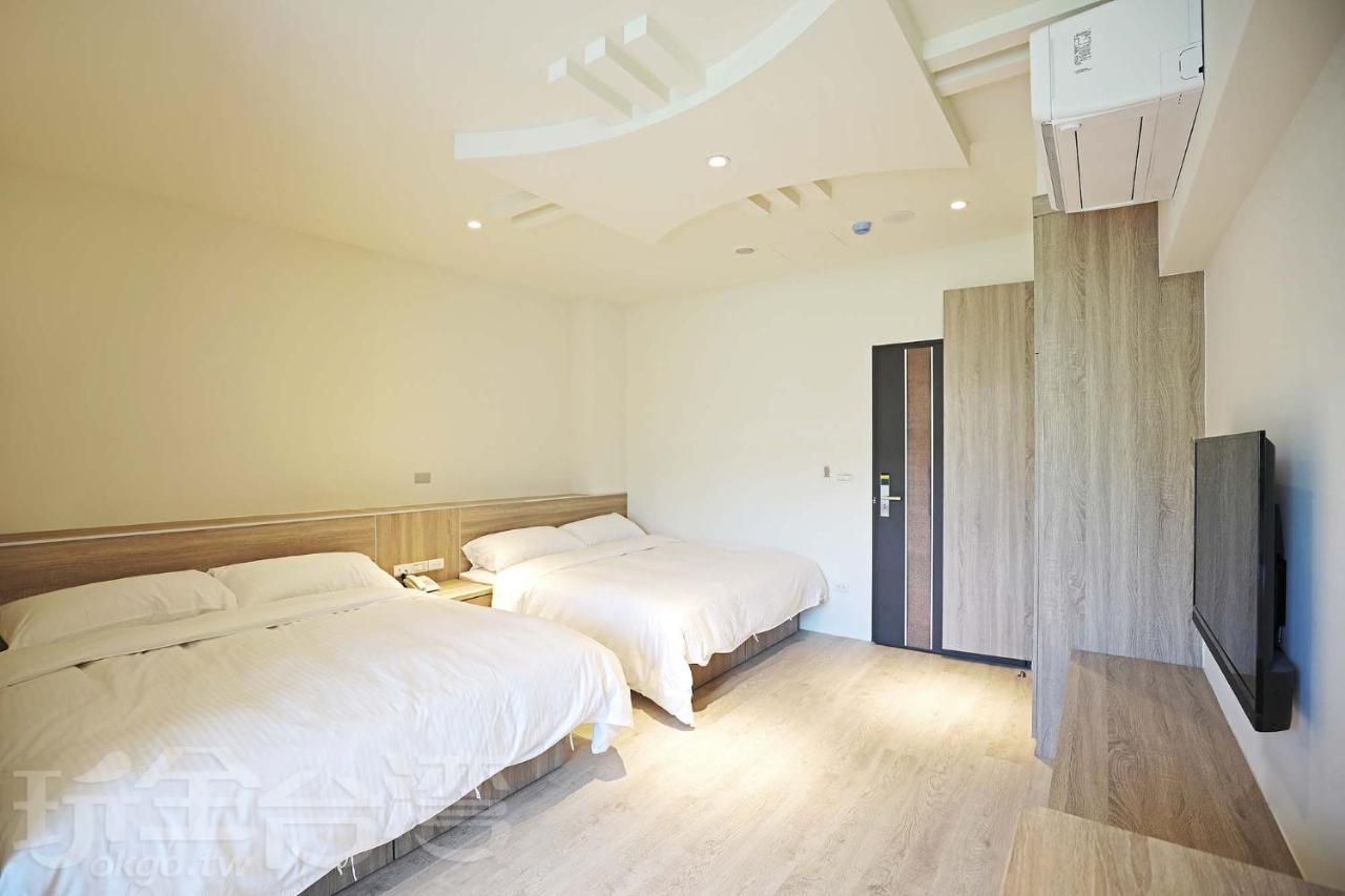 Riyuewan Homestay Yuchi Esterno foto
